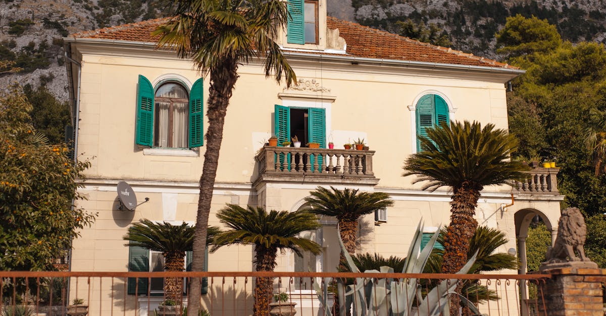 The Role of Temples in Daily Life for Long Term Renters